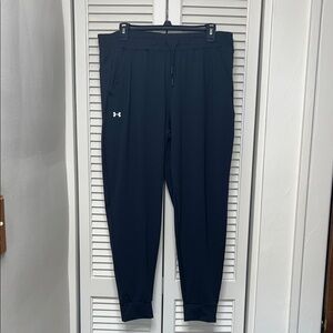 Under Armour Women’s black Joggers